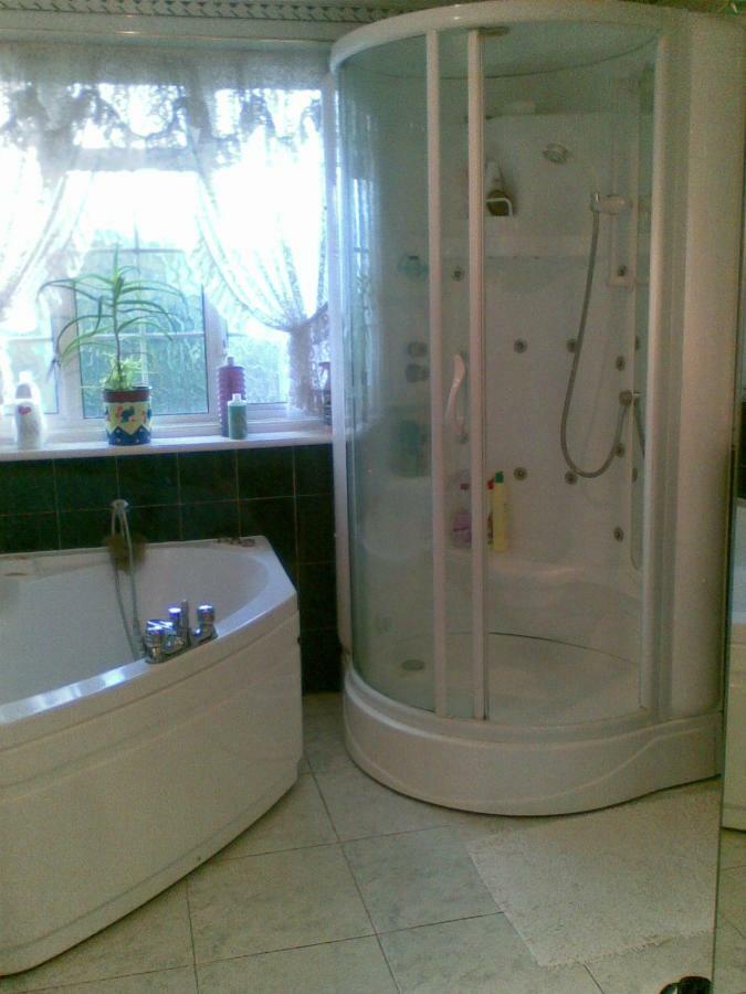 Comfy Room Well Located Лондон Экстерьер фото